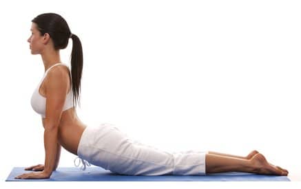 Bhujangasana (pone de cobra)