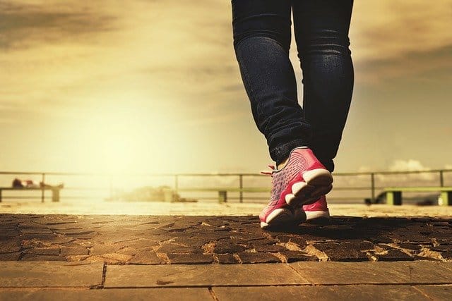 andar 10.000 pasos al día bajar de peso